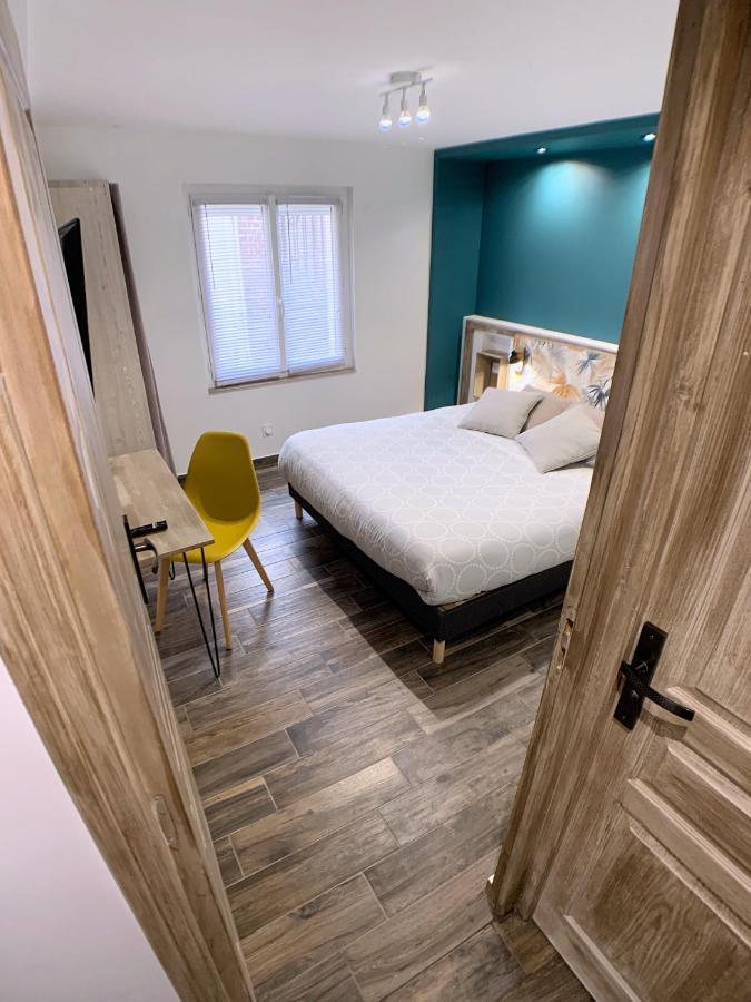 Eco-appart'hotel - Slt Apartment *